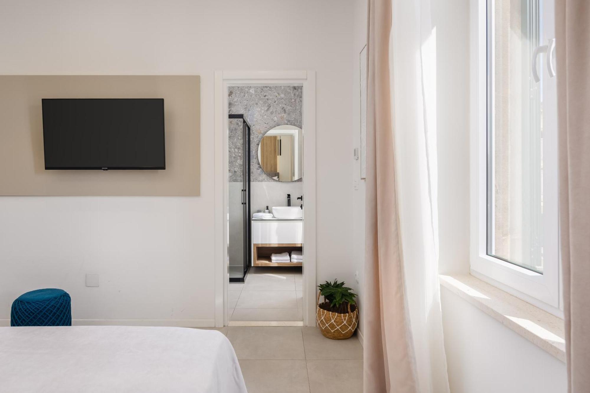 48 Rooms Split Exterior foto